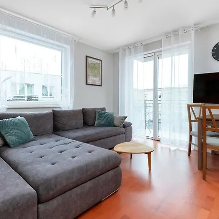 Apartamento Comfortable With Parking Close To The By Renters Puck
